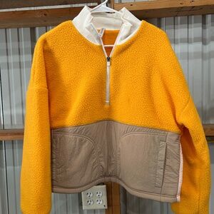 Fabletics cropped pullover Yellow Large